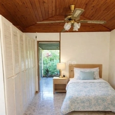 Maison à vendre 11 pièces  (974)