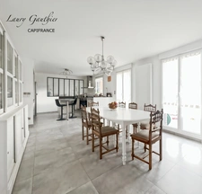 MAISON INDIVIDUELLE – 4 CHAMBRES + BUREAU – 130 m² – VIE DE PLAIN-PIED – SOUS-SOL COMPLET – JARDIN PLEIN SUD – CALME ET PROCHE COMMODITÉS