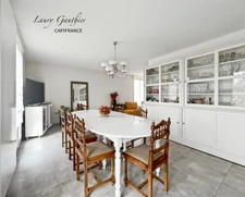MAISON INDIVIDUELLE – 4 CHAMBRES + BUREAU – 130 m² – VIE DE PLAIN-PIED – SOUS-SOL COMPLET – JARDIN PLEIN SUD – CALME ET PROCHE COMMODITÉS