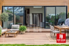 SUPERBE MAISON RÉNOVÉE DE 6 CHAMBRES AVEC GARAGE !