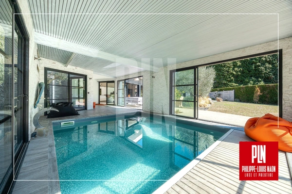 SUPERBE MAISON CONTEMPORAINE AVEC 4 CHAMBRES DE PLAIN-PIED