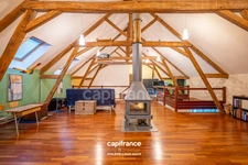 THIS 5 BEDROOM PROPERTY IS A RARE ENCOUNTER WITH EXCELLENCE!