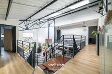 LOFT ENTIEREMENT RÉNOVÉ