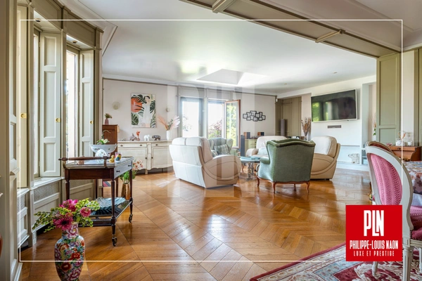 PRÉMARTINE - MAISON 4 CHAMBRES ET 1 BUREAU AVEC JARDIN, PISCINE ET GARAGE !