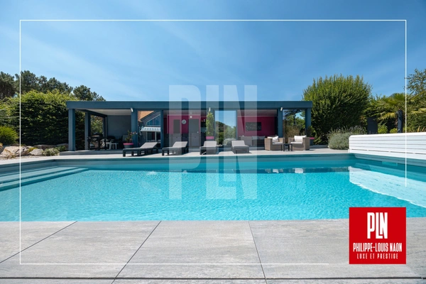L'ESPRIT D'UNE VILLA MÉDITÉRANÉENNE À PROXIMITÉ DU MANS