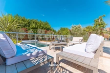 VILLA CONTEMPORAINE  D'EXCEPTION 4 CHAMBRES AVEC PISCINE  