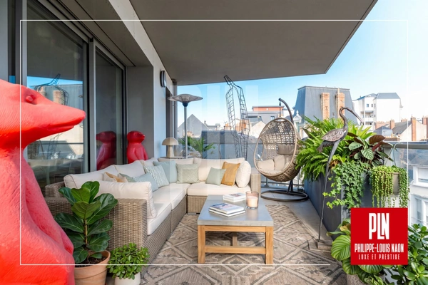 HYPERCENTRE | Appartement contemporain, terrasses et vues dégagées sur NOTRE DAME DE LA COUTURE