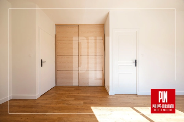 SUPERBE CONTEMPORAINE AVEC 6 CHAMBRES DE PLAIN-PIED