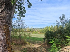 Propriété privée de caractère avec lac, prairies et hébergements sur plus de 7 hectares