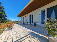 Maison avec vue exceptionnelle à VIC FEZENSAC (32)