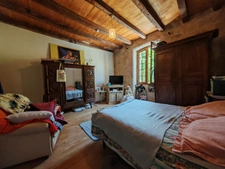 SOUS OFFRE ! RARE INVESTISSEMENT LOCATIF – Immeuble de rapport au cœur de FOURCÈS, l'un des Plus Beaux Villages de France