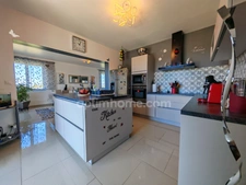 Maison avec vue exceptionnelle à VIC FEZENSAC (32)