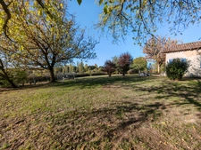 Maison de campagne à 10 minutes d’Eauze et 7 minutes de Montréal du Gers – Terrain de 2 993 m²
