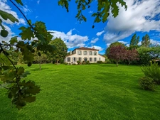 Maison de maître de 1820 entièrement rénovée — 262 m² sur 2 hectares — Eauze