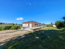 Maison avec vue exceptionnelle à VIC FEZENSAC (32)