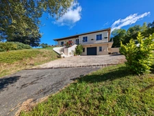 Maison avec vue exceptionnelle à VIC FEZENSAC (32)