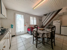 Maison de village avec beau potentiel - 66m² - 54 000€ 