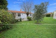 Maison à vendre SAINT GILLES CROIX DE VIE (85) Maison plain-pied de 97 m2, parcelle 560 m2 environ, abri voiture et annexes