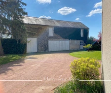Dpt Deux Sèvres (79), à vendre NUEIL LES AUBIERS maison bourgeoise de 222 m² + dépendances et terrain de 1 041 m² 
