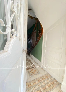 Dpt Deux Sèvres (79), à vendre NUEIL LES AUBIERS maison bourgeoise de 222 m² + dépendances et terrain de 1 041 m² 