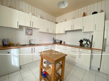 Maison à vendre 8 pièces SAINT GILLES CROIX DE VIE (85), maison 5 chambres, piscine et parcelle de 570 m2