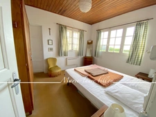 House for sale P8 BRETIGNOLLES SUR MER (85), property complex SEA VIEW, 2 Basque houses on 1,173 m².