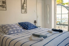 House for sale, 8 rooms, SAINT GILLES CROIX DE VIE (85) - property complex of 2 four-room houses with swimming pool, small garden, parking