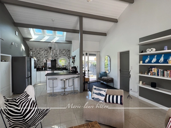 Maison à vendre 5 pièces SAINT HILAIRE DE RIEZ (85), à deux pas des plages de Sion, plain pied avec garage et jardin clos
