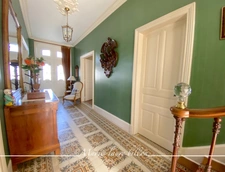Dpt Deux Sèvres (79), à vendre NUEIL LES AUBIERS maison bourgeoise de 222 m² + dépendances et terrain de 1 041 m² 