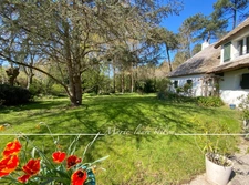 House for sale 6 rooms NOTRE DAME DE RIEZ (85), 200 m2 living space, 4960 m2 of land, swimming pool and annexes