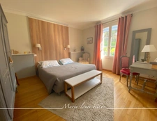 Maison à vendre 7 pièces CHALLANS (85), maison 4 chambres avec véranda, espace détente +piscine, terrain clos de 4730 m2.