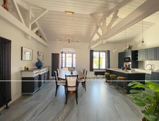 Maison à vendre 5 pièces SAINT GILLES CROIX DE VIE (85), jardin de ville avec son spa, garage.