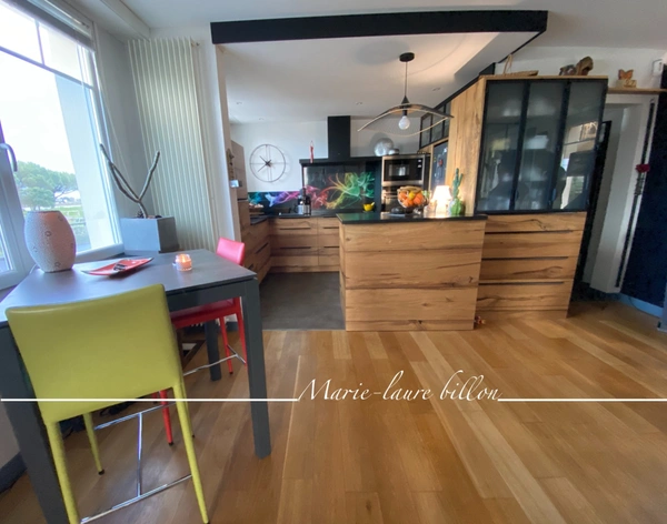 Maison à vendre 6 pièces SAINT GILLES CROIX DE VIE (85) grande maison familiale vue rivière T6 avec garage et sa cour aménagée