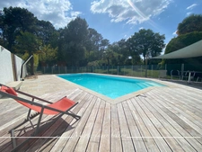Maison à vendre 7 pièces CHALLANS (85), maison 4 chambres avec véranda, espace détente +piscine, terrain clos de 4730 m2.