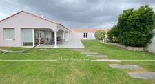 House for sale, 5 rooms, single storey, 3 bedrooms + office, built in 1998, with 3 garages, 1345 m2 enclosed plot