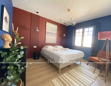 Maison à vendre 5 pièces SAINT GILLES CROIX DE VIE (85), jardin de ville avec son spa, garage.