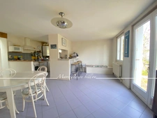 Maison à vendre SAINT GILLES CROIX DE VIE (85) Maison plain-pied de 97 m2, parcelle 560 m2 environ, abri voiture et annexes