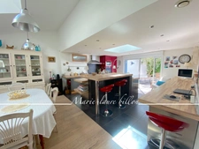 Maison de type 6 à vendre sur SAINT GILLES CROIX DE VIE (85), Maison de ville avec terrasse et garage
