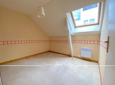 Apartment for sale 4 rooms NANTES (44) of 79.11 m2, garage of 20 m2, a parking space and a balcony