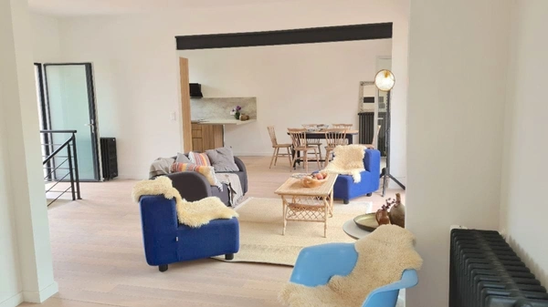 Dpt Vendée (85), à vendre SAINT HILAIRE DE RIEZ maison P6 + grand garage + courette   