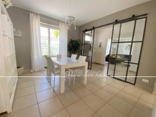 Maison à vendre 5 pièces LA GARNACHE (85), maison de ville 4 chambres, jardinet et garage