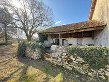 Maison en pierre à rénover vue dégagée plein sud PELLEGRUE (33)