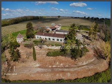 Maison en pierre à rénover vue dégagée plein sud PELLEGRUE (33)