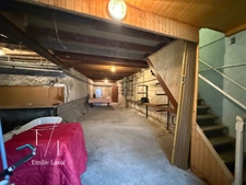 Maison de ville avec grand garage sans extérieur à VILLEFRANCHE DE LONCHAT (24)
