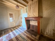 Maison en pierre à rénover vue dégagée plein sud PELLEGRUE (33)
