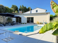 Maison en pierre 4 chambres avec dépendances et piscine à SAINT VINCENT DE PERTIGNAS (33)