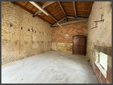Maison de ville en pierre avec jardin et second logement à vendre 13 pièces à VILLEFRANCHE DE LONCHAT (24)