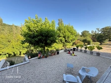 Maison en pierre 4 chambres avec dépendances et piscine à SAINT VINCENT DE PERTIGNAS (33)
