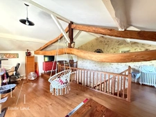 Maison en pierre 4 chambres avec dépendances et piscine à SAINT VINCENT DE PERTIGNAS (33)