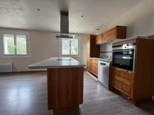 Maison à vendre 5 pièces  ()